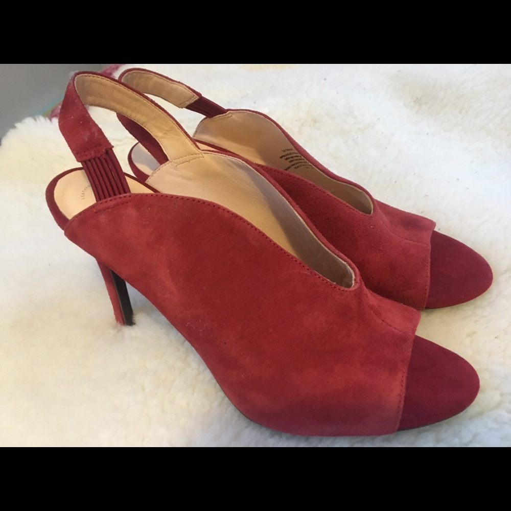 Red Nubuck Stiletto Slingback w Peeptoe